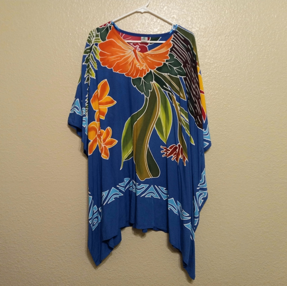 Island Planet Blue Floral Rayon Caftan Tunic